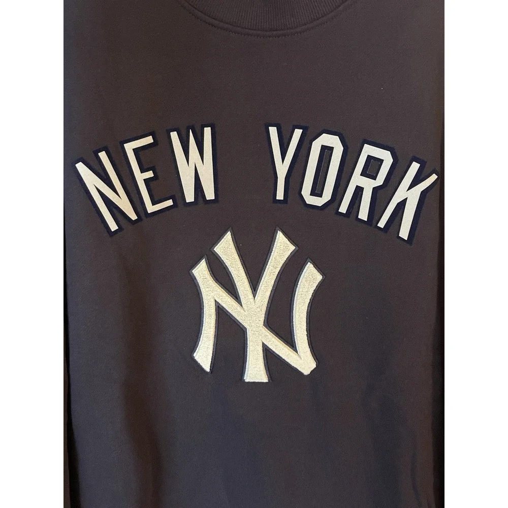 Men's 3XL NWT New‎ York Yankees Pro Standard Classic Crewneck Sweatshirt Navy